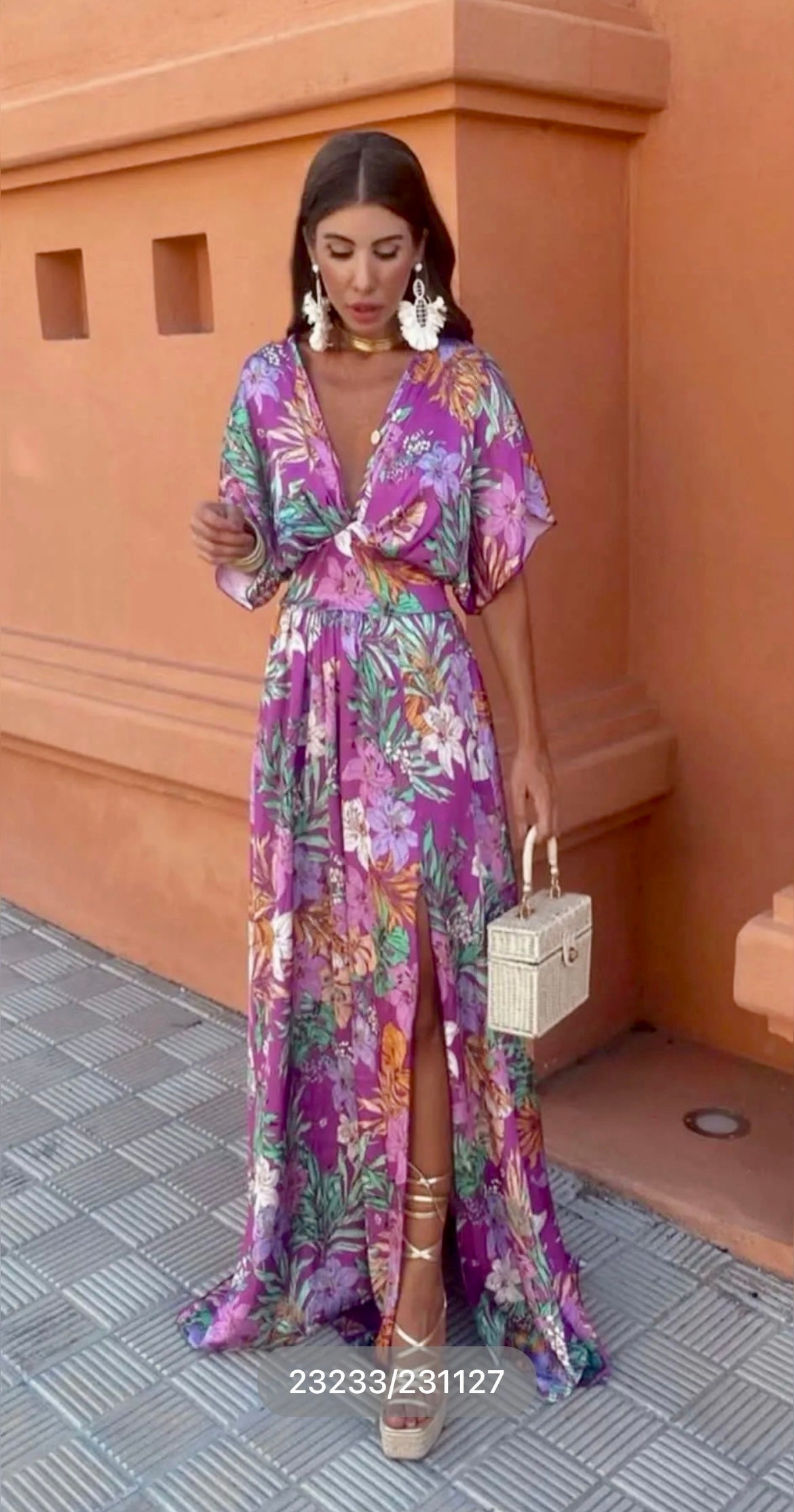 Stunning Floral Maxi Dress with v-neckline, side split, short sleeve, stretch elastic waistband to the back, one size fits an 8-14.